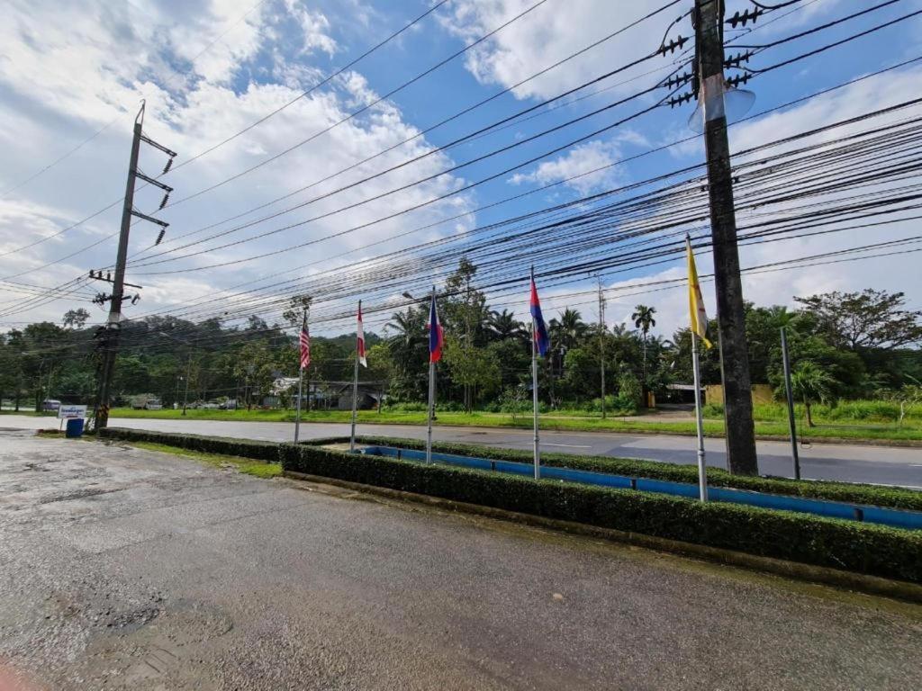 Natai Beach Phu Nga Hotel מראה חיצוני תמונה
