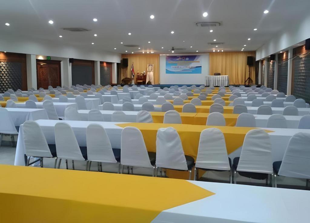 Natai Beach Phu Nga Hotel מראה חיצוני תמונה